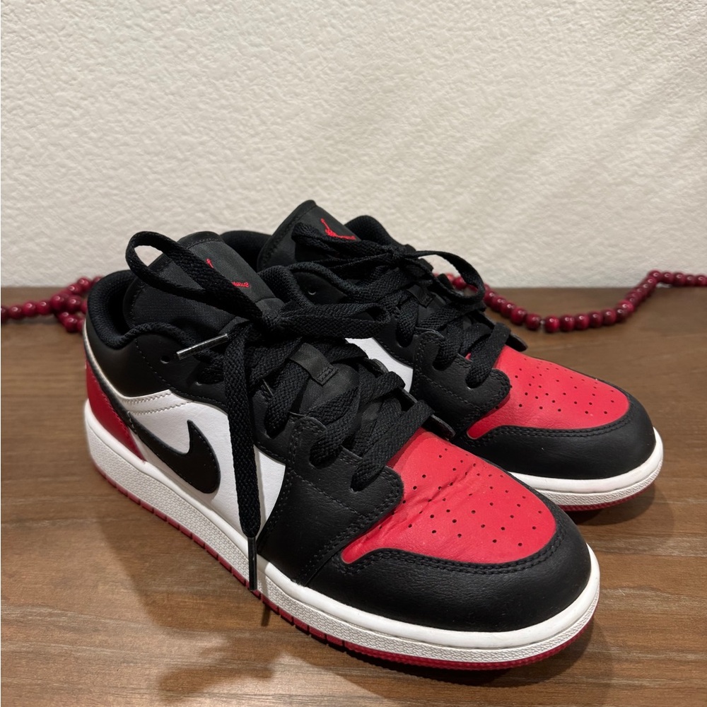 Nike Air Jordans Low Red Black Sneakers